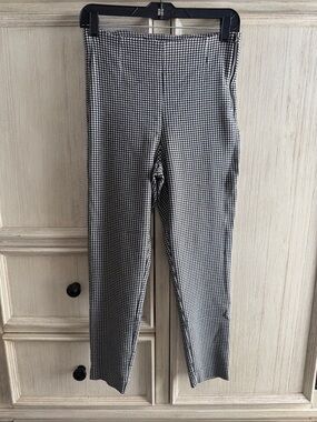 Dynamite black & White Houndstooth pants